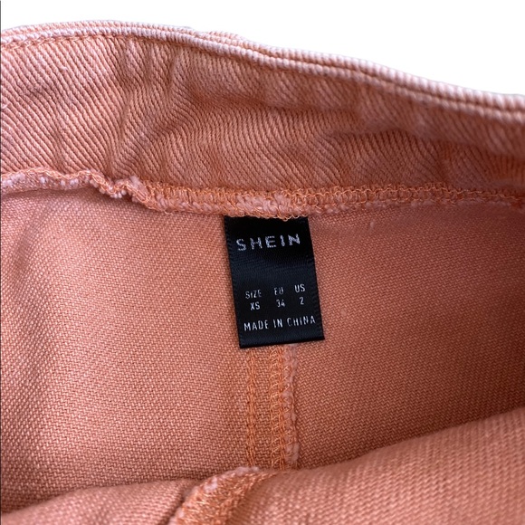 SHEIN Cutoff Denim Shorts Size XS Excellent Condition - Picture 3 of 4